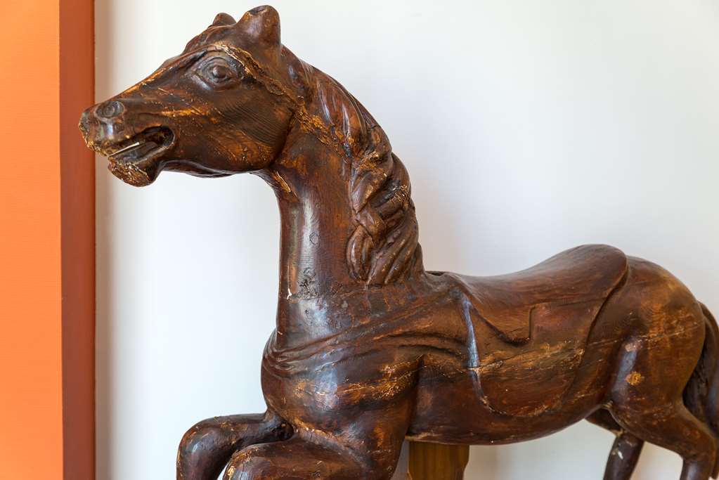Parc Hotel Pompadour Arnac-Pompadour Servis gambar