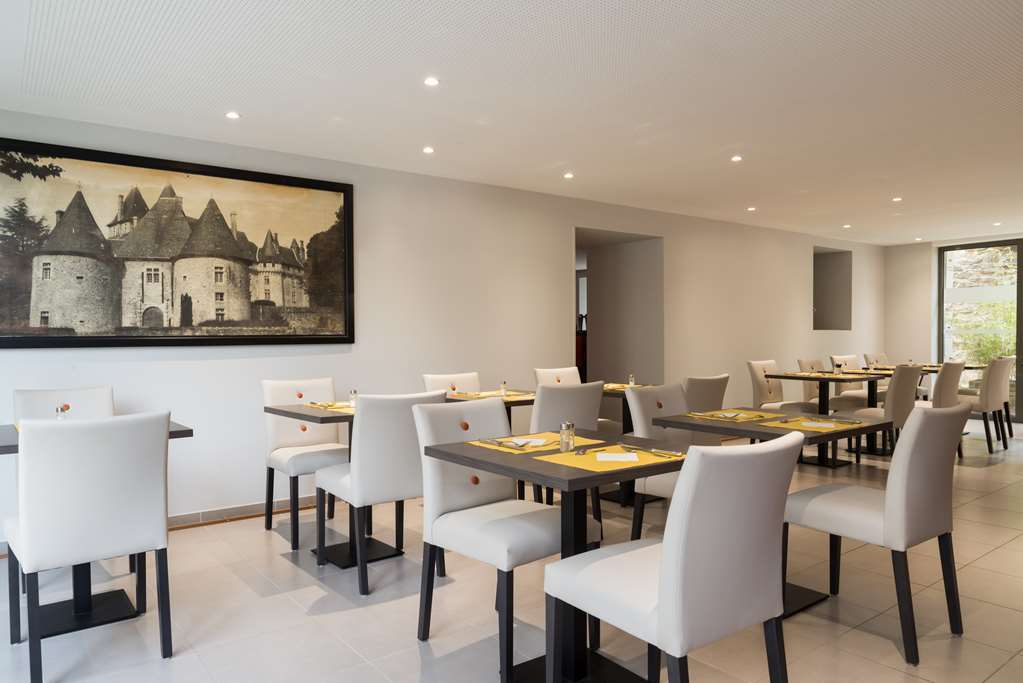 Parc Hotel Pompadour Arnac-Pompadour Servis gambar